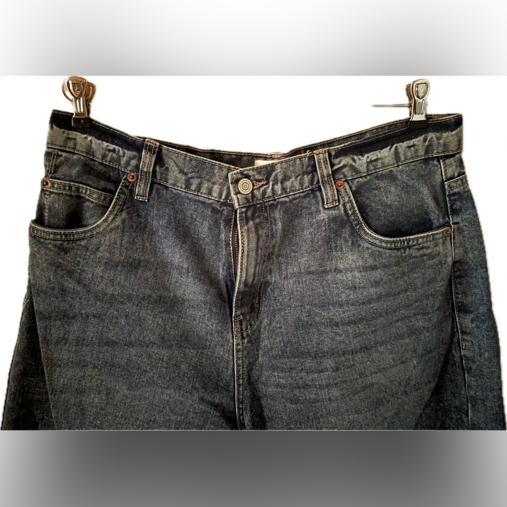 NWOT AERO Mid Rise Barrel Jeans - Picture 5 of 10